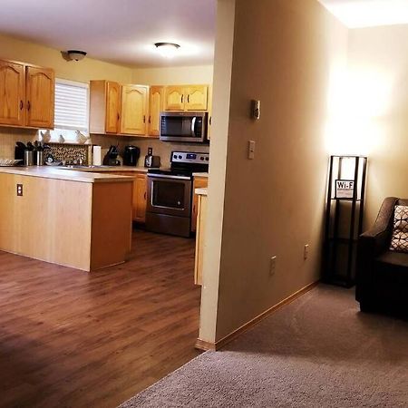 *Amenity-Filled Waterfront Oasis @Saw Creek Estates Near Waterfalls And Hiking* East Stroudsburg Luaran gambar