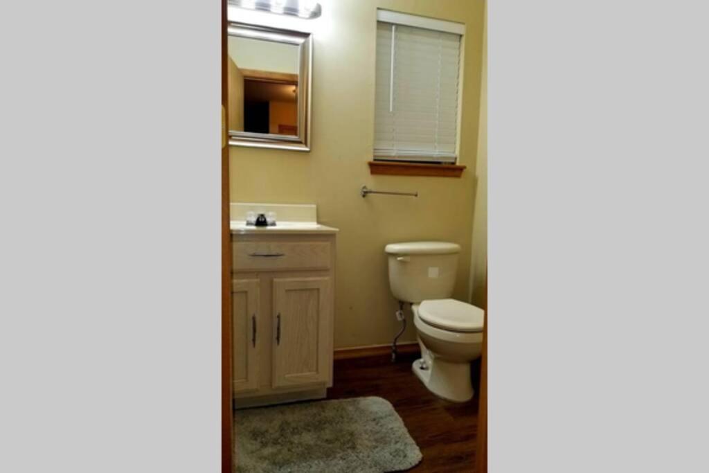 *Amenity-Filled Waterfront Oasis @Saw Creek Estates Near Waterfalls And Hiking* East Stroudsburg Luaran gambar